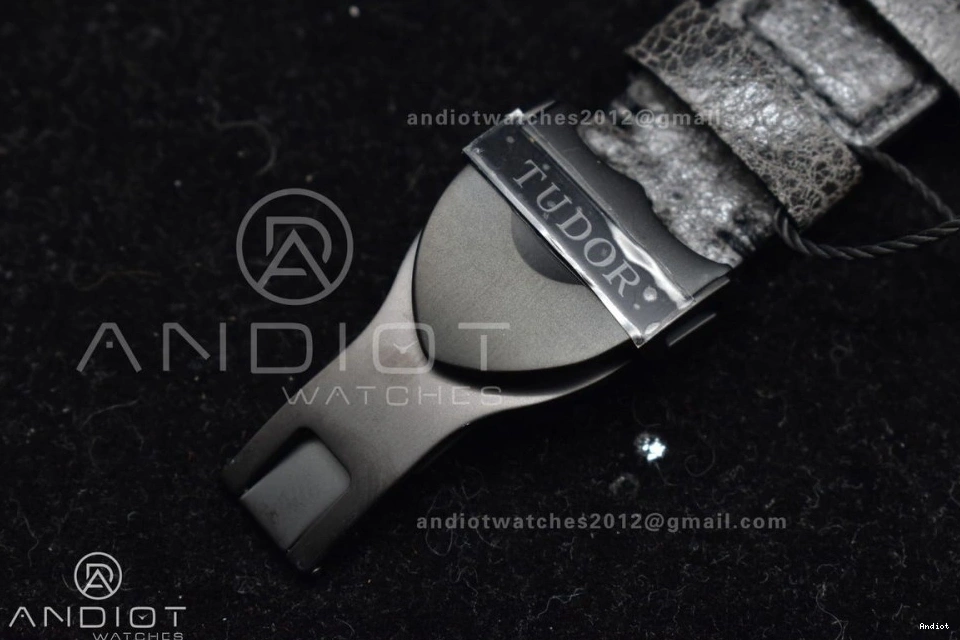 ZF Leather WrinkleFree 1:1 Edition Strap Best Dark 425 on V Bezel DLC Distressed Bay Black Black A2824 Heritage 0716